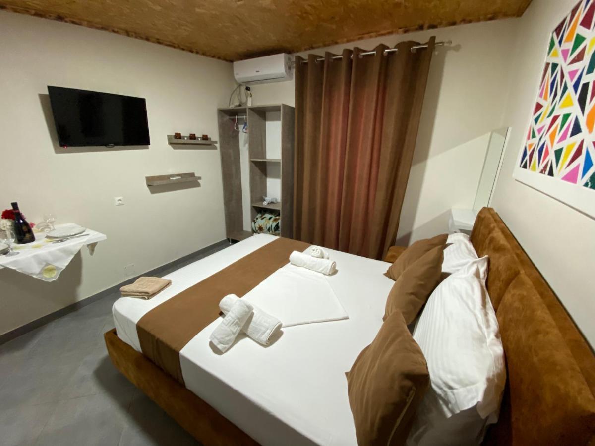 Full Moon Apartments Ksamil Eksteriør billede