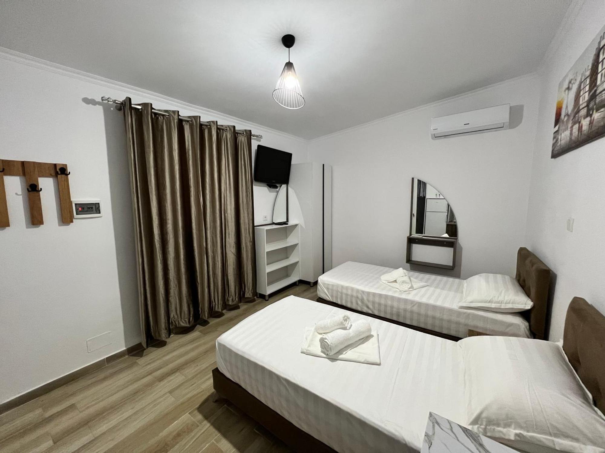 Full Moon Apartments Ksamil Eksteriør billede